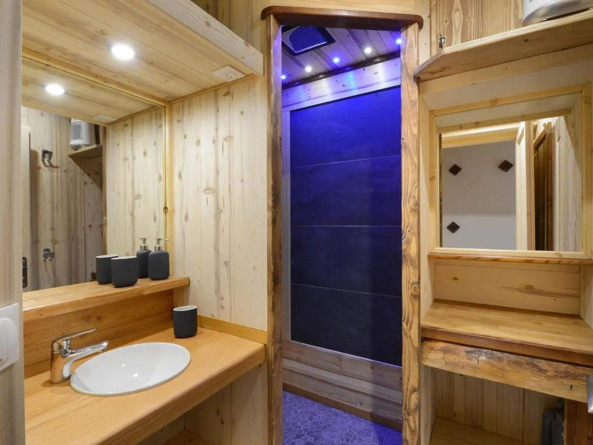 Superbe Studio Cabine Renove Acces Direct Aux Pistes - Fr-1-181-2734 La Plagne 0*,  France